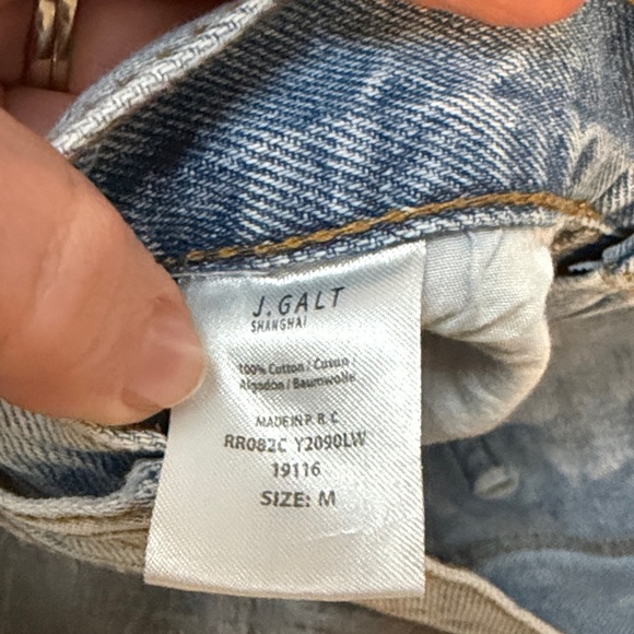 Brandy Melville Light Blue Distressed Jean Shorts - Picture 2 of 3